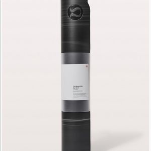 Lululemon Namastay reversible yoga mat *marbled